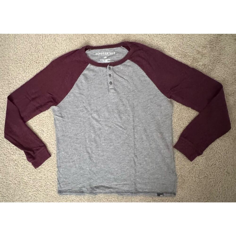 Aeropostale Men’s Long Sleeve Henley Shirt Gray Burgundy Raglan Size Large